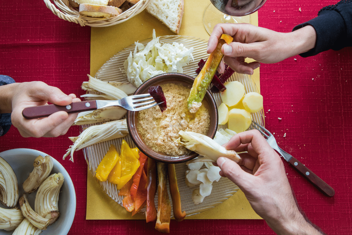 Sagra del Cardo, Cipolla e Bagna Cauda Andezeno